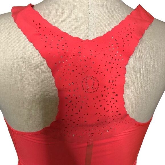 Lululemon Run A Marathon Singlet
Flash Laser Cut Neon Pink Size 8 - Picture 8 of 10
